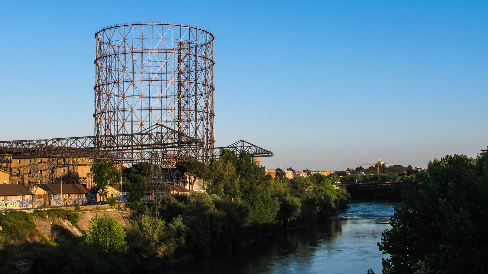 Gasometro (o Gazometro) Gasometro (o Gazometro)