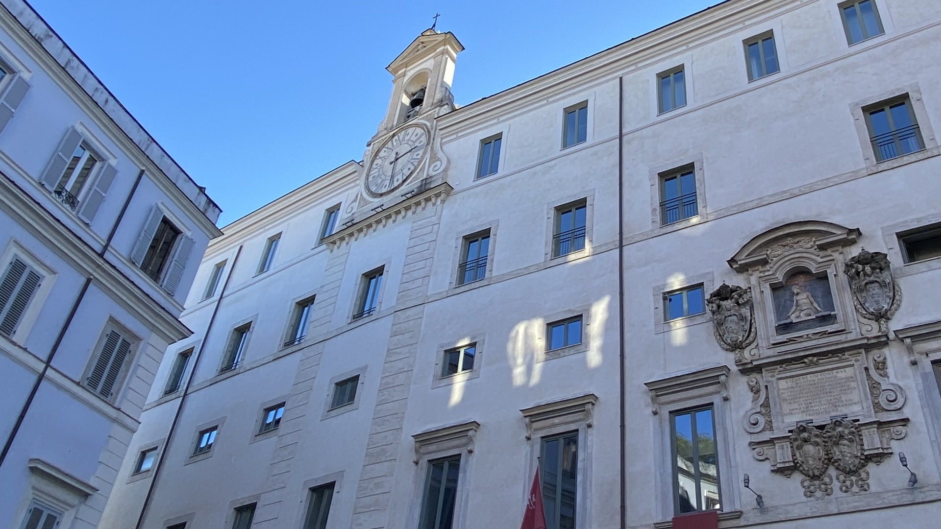 Palazzo Santacroce Aldobrandini (o del Monte di Pietà) Palazzo Santacroce Aldobrandini (o del Monte di Pietà)