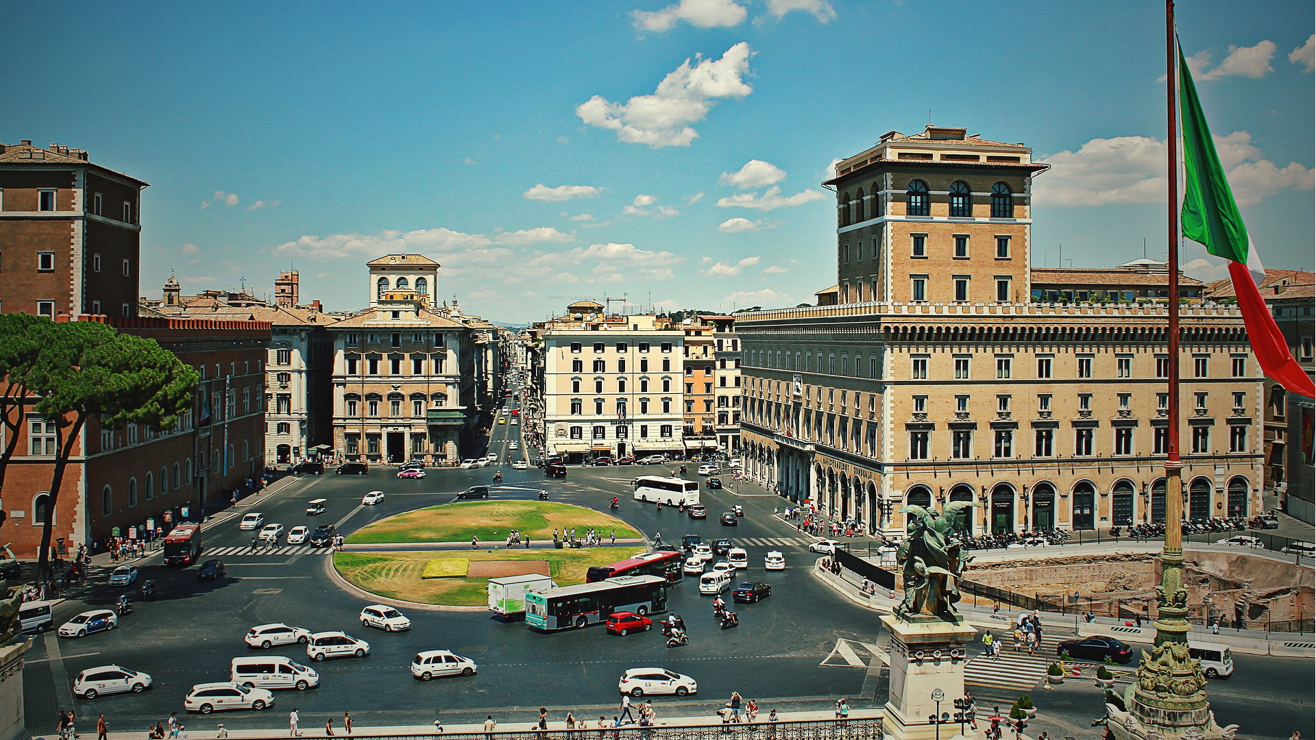 Piazza Venezia - Auditoria di Adriano