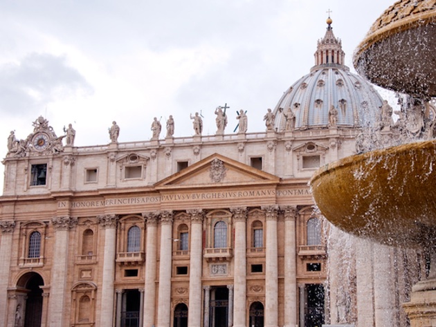Tomba di San Pietro, Necropoli Vaticana (precostantiniana) e Basilica Costantiniana-Foto: sito ufficiale turismoroma Tomba di San Pietro, Necropoli Vaticana (precostantiniana) e Basilica Costantiniana-Foto: sito ufficiale turismoroma