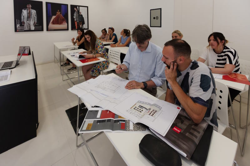 Accademia del Lusso - Scuola di Moda Accademia del Lusso - Scuola di Moda