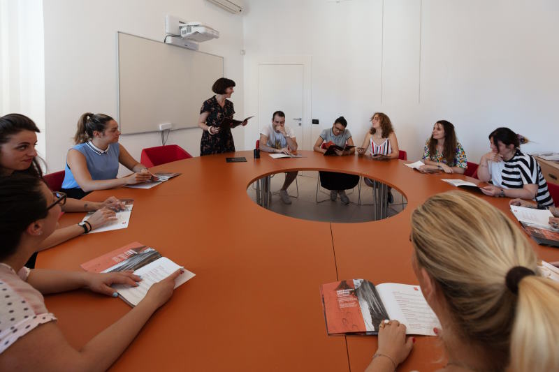 Accademia del Lusso - Scuola di Moda Accademia del Lusso - Scuola di Moda