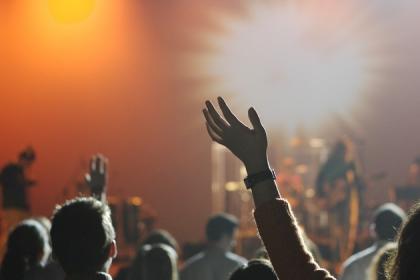 Locali con musica dal vivo Locali con musica dal vivo