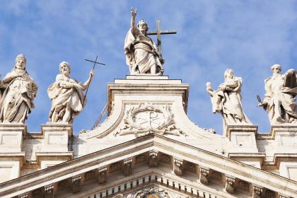 Basilica di San Giovanni in Laterano Basilica di San Giovanni in Laterano