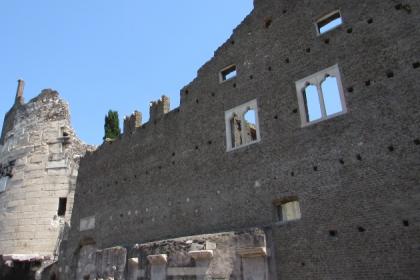 Tomba di Cecilia Metella Tomba di Cecilia Metella