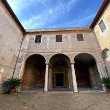 Basilica e Complesso dei Santi Quattro Coronati Basilica e Complesso dei Santi Quattro Coronati