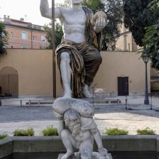 Statua colossale di Costantino Statua colossale di Costantino