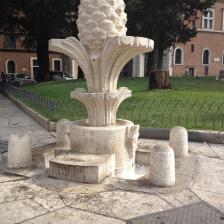 Fontana della Pigna