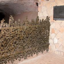 Mausoleo delle Fosse Ardeatine Mausoleo delle Fosse Ardeatine