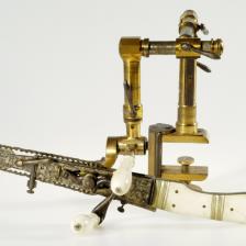 Osteotomo di HeinePrima sega a catena meccanica1830 Osteotomo di HeinePrima sega a catena meccanica1830