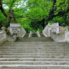 Scalinata 11 fontane Orto Botanico