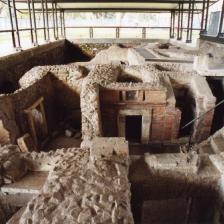 Necropoli Ostiense (Sepolcreto Ostiense) Necropoli Ostiense (Sepolcreto Ostiense)