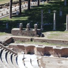 Teatro romano di Ostia Antica Teatro romano di Ostia Antica