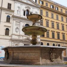 Piazza della Madonna dei Monti - Foto Turismoroma L. Dal Pont Piazza della Madonna dei Monti - Foto Turismoroma L. Dal Pont