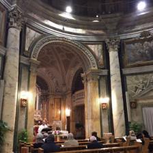 Sant'Anna dei Palafrenieri - Foto pontificiaparrocchiasantanna.it Sant'Anna dei Palafrenieri - Foto pontificiaparrocchiasantanna.it