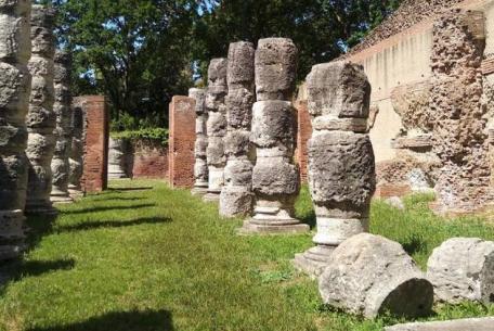Area archeologica di Portus ph. Parco Archeologico di Ostia Antica Area archeologica di Portus ph. Parco Archeologico di Ostia Antica