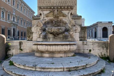 Fontana dell'Obelisco Lateranense Fontana dell'Obelisco Lateranense