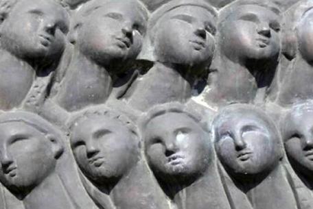 Foto mausoleofosseardeatine.it Foto mausoleofosseardeatine.it